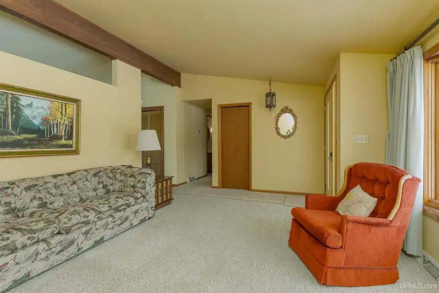 4 19th, Caspian, MI 49915 - #3