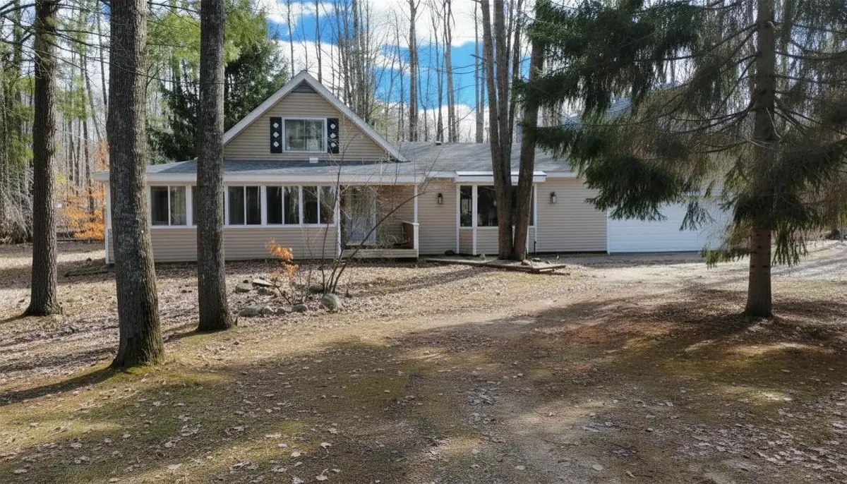 8420 E Stockwell, Harrison, MI 48625 - #1