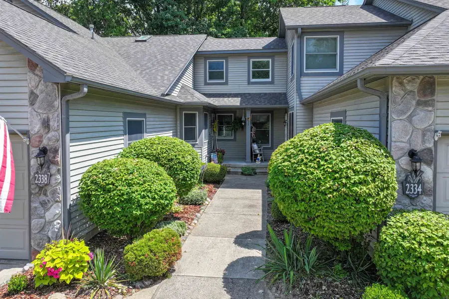2338 Golden Pond, Fenton, MI 48430 - #2