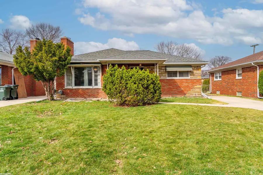 20219 Chalon, Saint Clair Shores, MI 48080 - #2