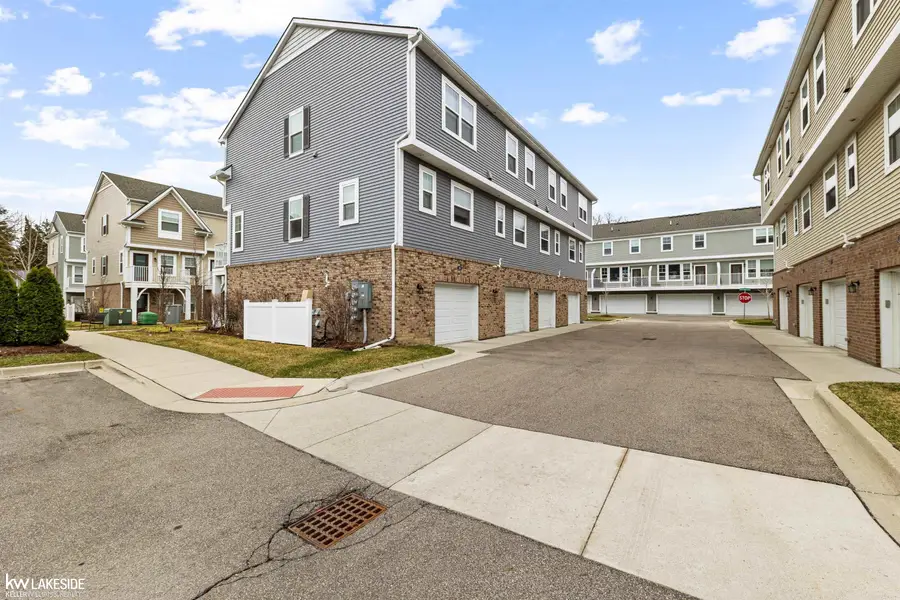 340 Dale, Ferndale, MI 48220 - #2