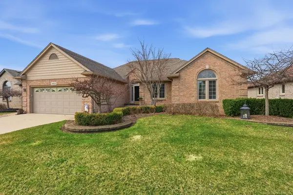 49575 Willowood, Macomb, MI 48044