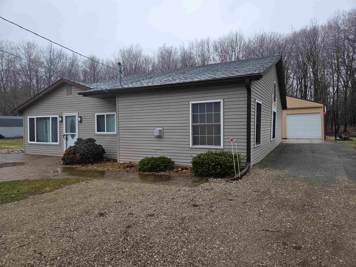 6417 Birch, Harrison, MI 48625 - #1