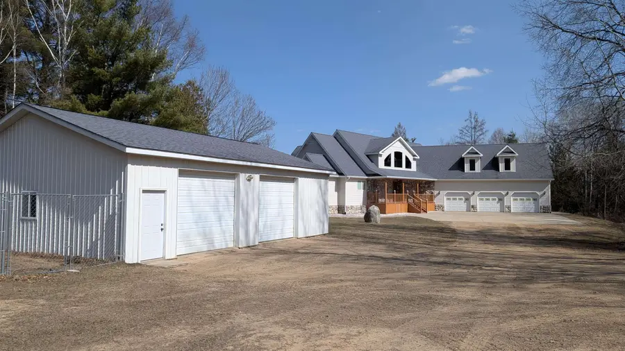 9310 Gravel Ridge, Farwell, MI 48622 - #2