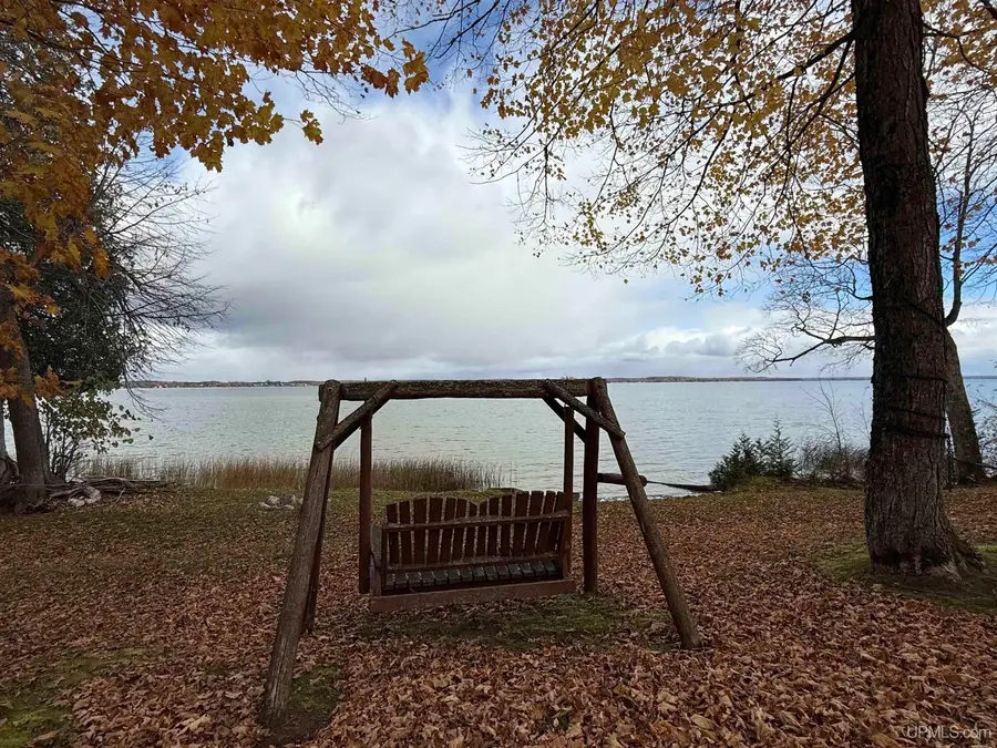 18919 W Needle Pointe, Germfask, MI 49836 - #2