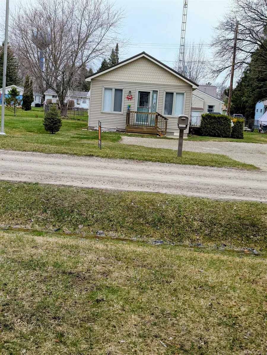 7295 Aspen, Lexington, MI 48450 - #2