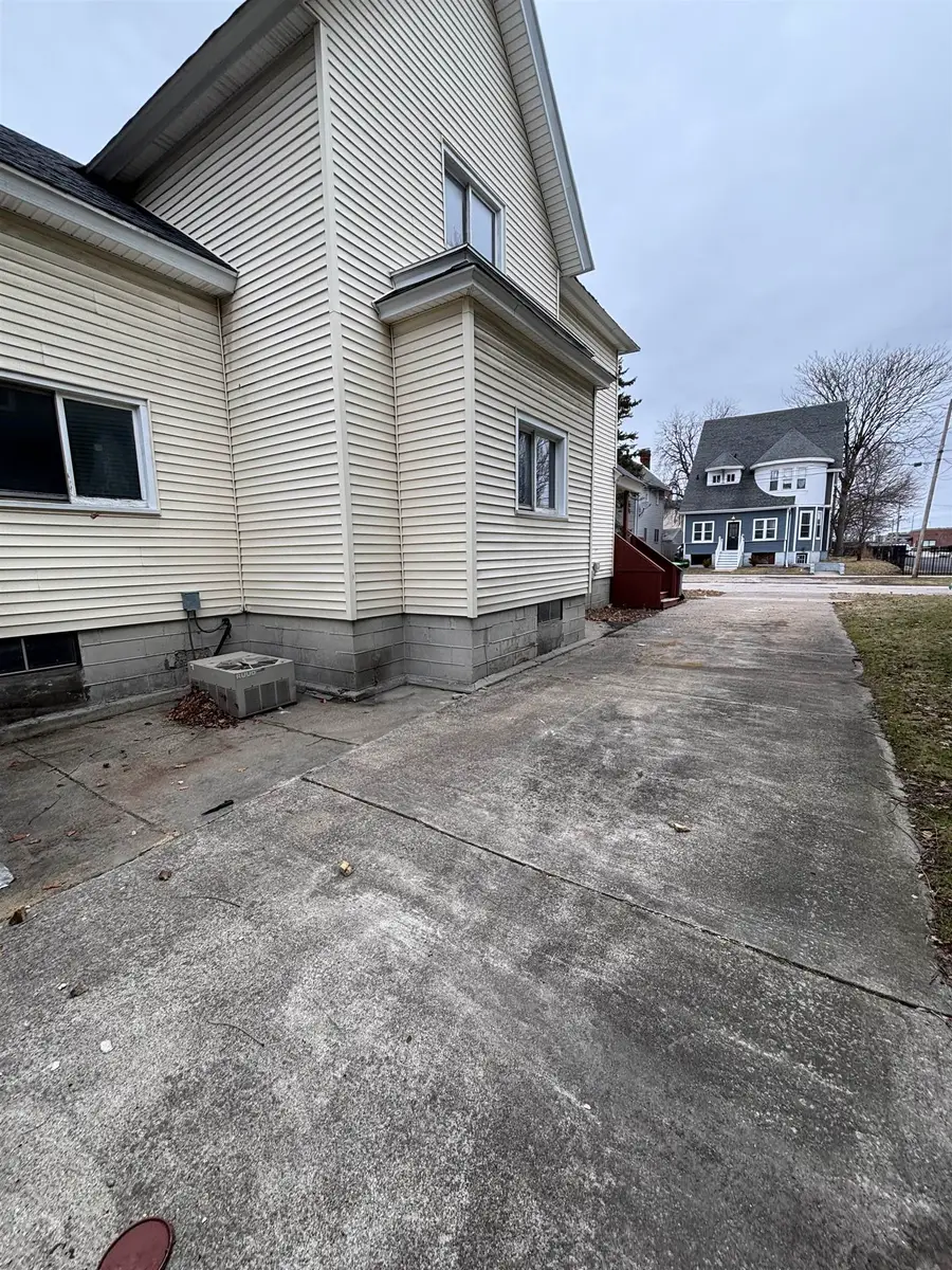 209 N Linn, Bay City, MI 48706 - #2