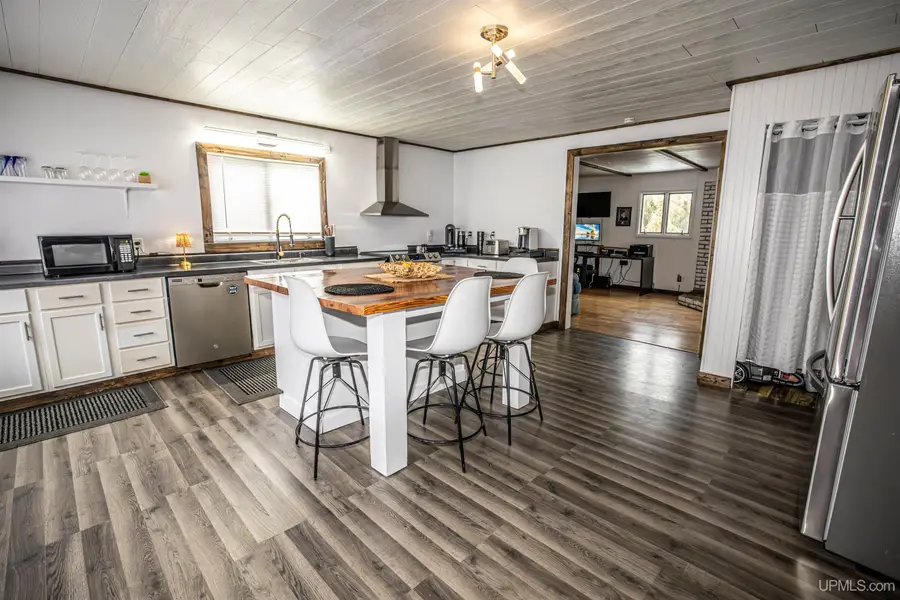 651 Garden, Manistique, MI 49854 - #3
