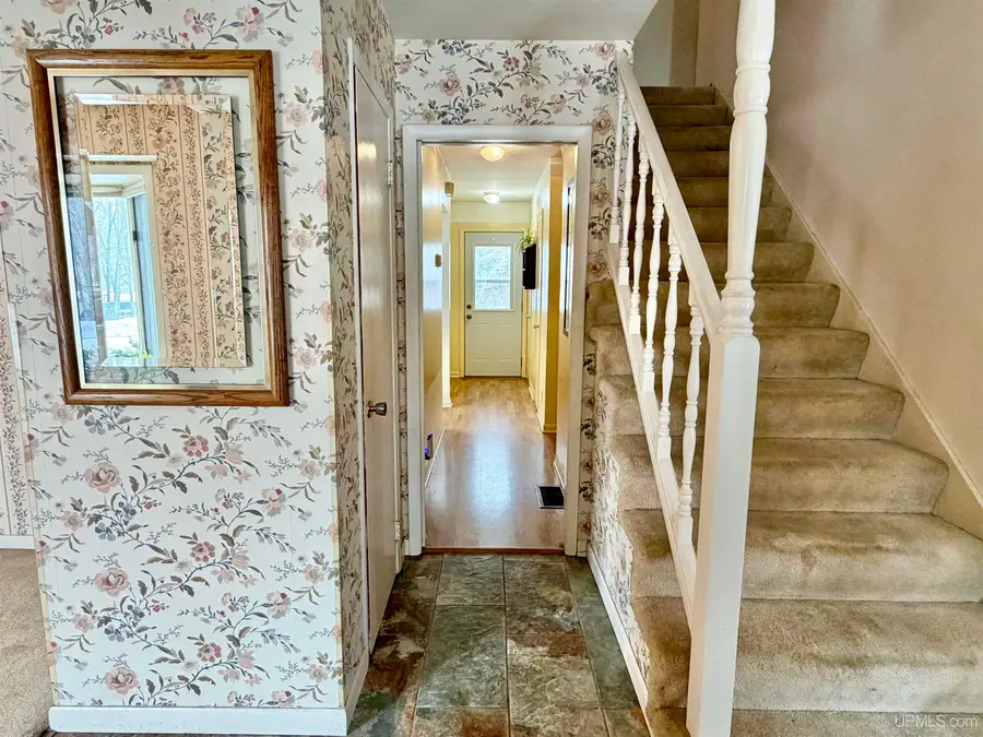 610 Brule, Marquette, MI 49855 - #2