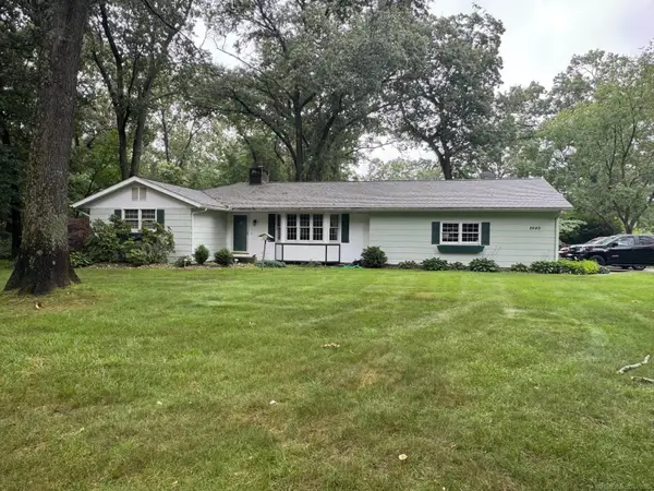 2645 White Lake, Whitehall, MI 49461