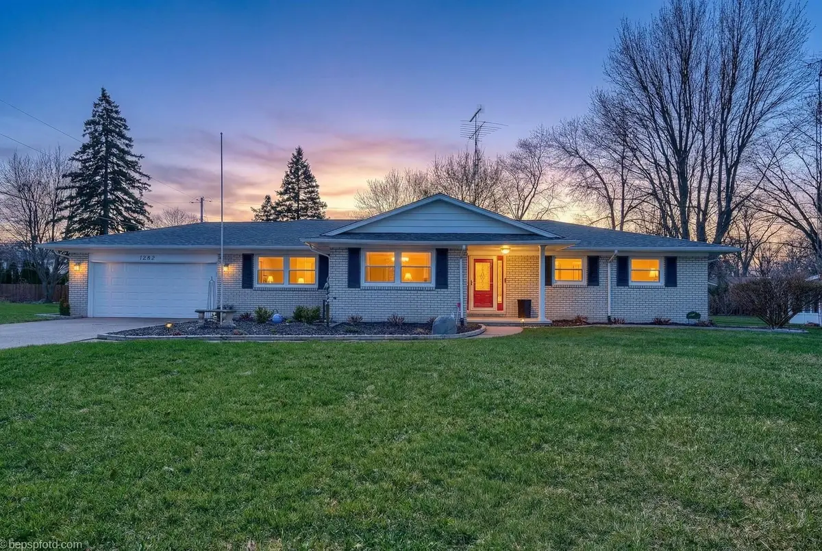 1282 Arrowwood, Grand Blanc, MI 48439 - #1