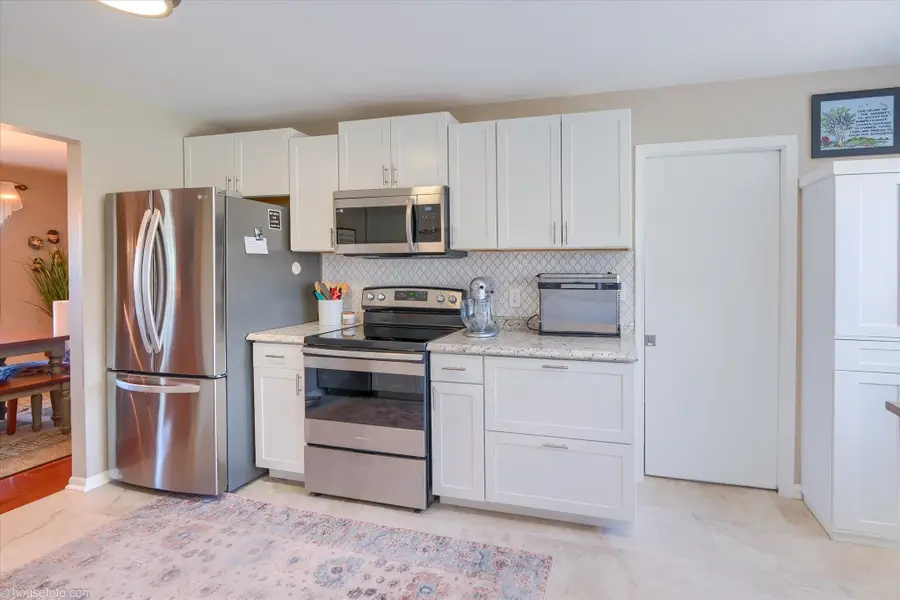 1282 Arrowwood, Grand Blanc, MI 48439 - #3