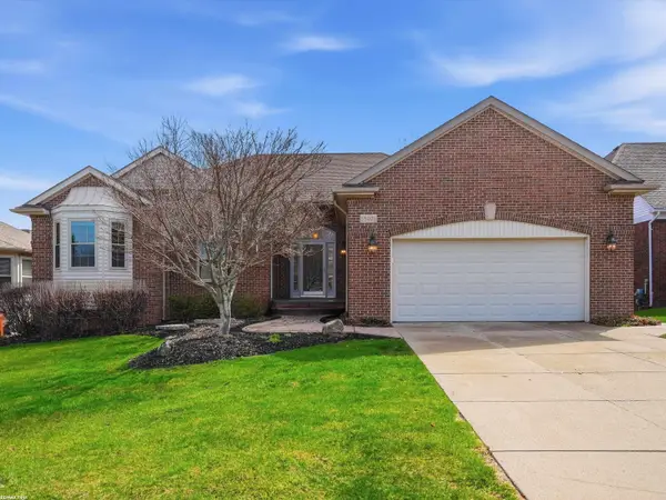 55076 Woods, Shelby Twp, MI 48316