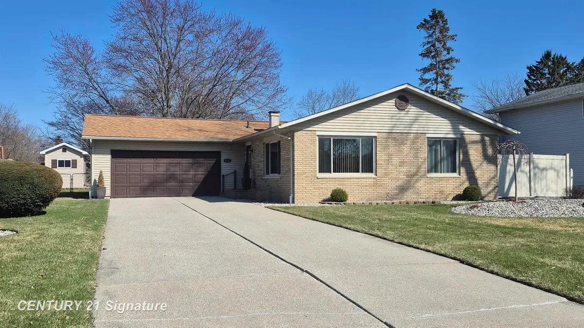 652 N Frost, Saginaw, MI 48638 - #1