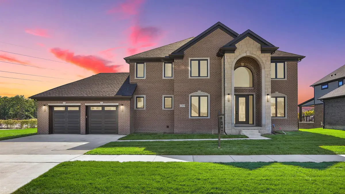 22064 Chaucer, Macomb, MI 48044 - #1