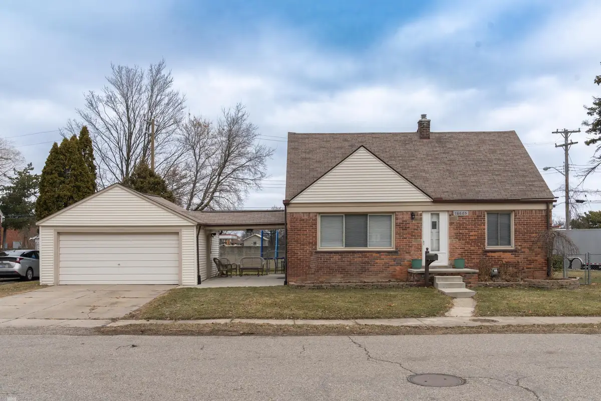 16605 Rosemary, Fraser, MI 48026 - #1