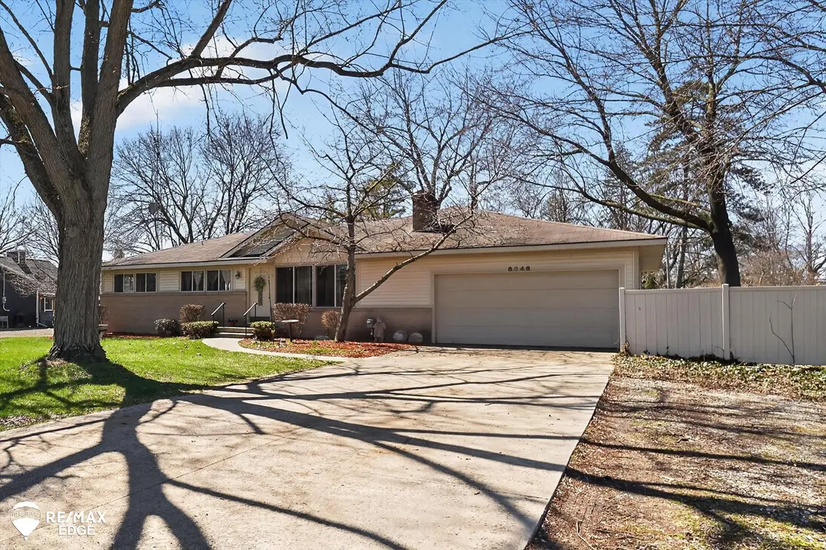 6346 Samson, Grand Blanc, MI 48439 - #1