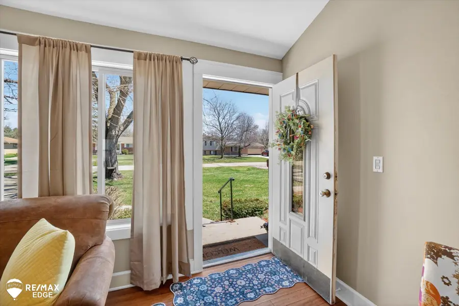 6346 Samson, Grand Blanc, MI 48439 - #2