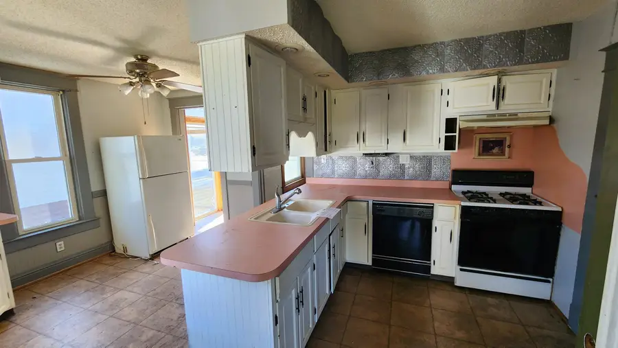 1909 Columbus, Bay City, MI 48708 - #2