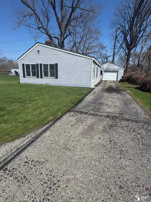 3341 Cloverdale, Monroe, MI 48162