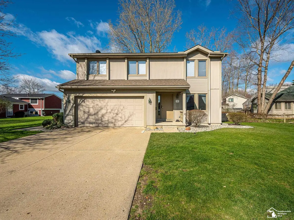 707 Donnalee, Monroe, MI 48162 - #1