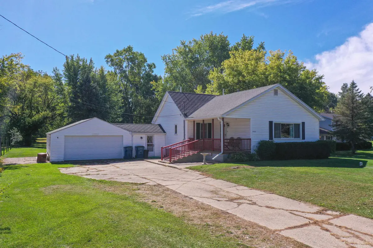 9403 W Bristol, Swartz Creek, MI 48473 - #1