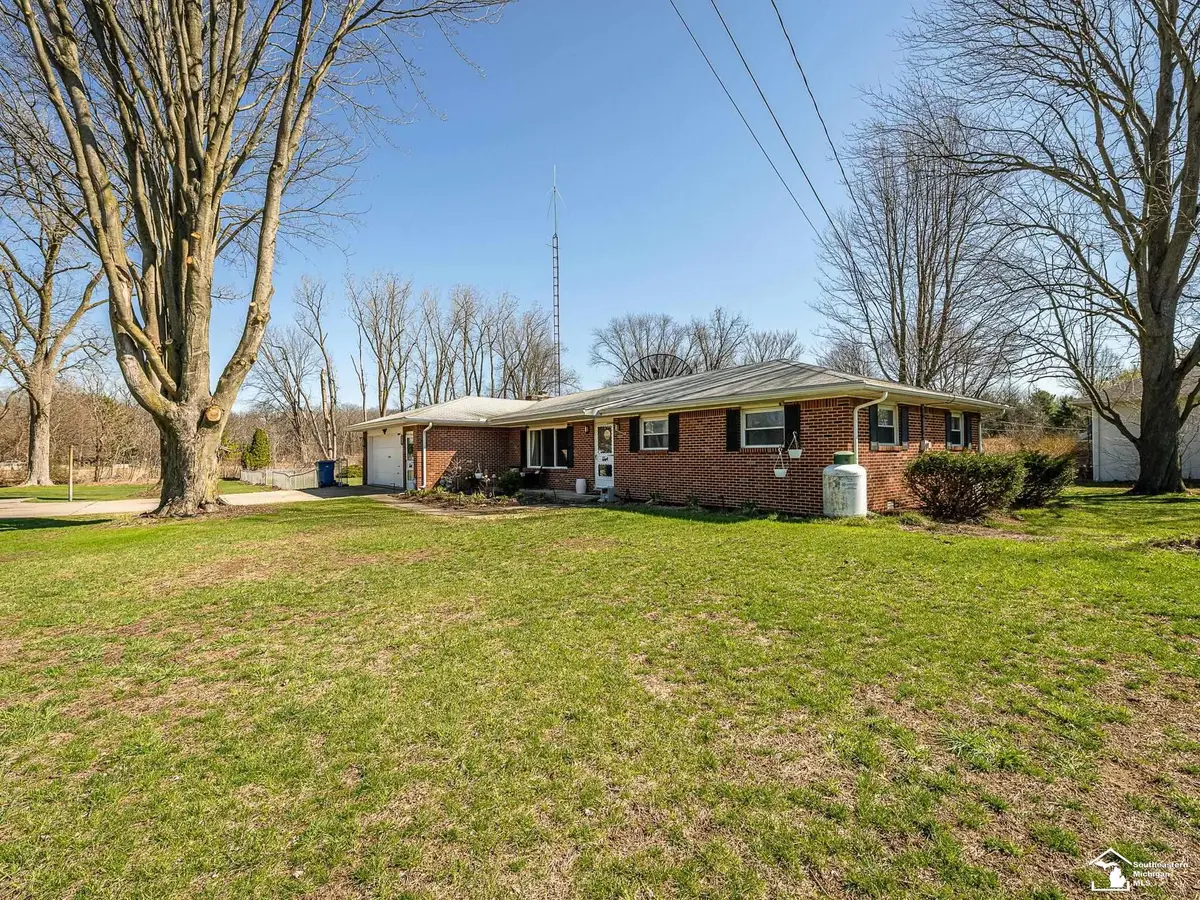 10200 Summerfield, Temperance, MI 48182 - #1