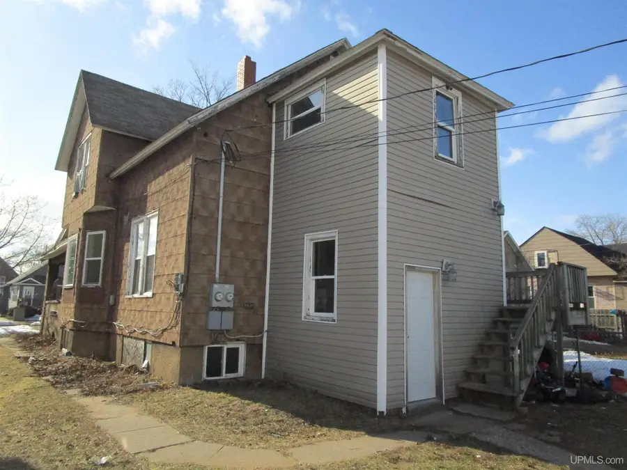 310 N 18th, Escanaba, MI 49829 - #3