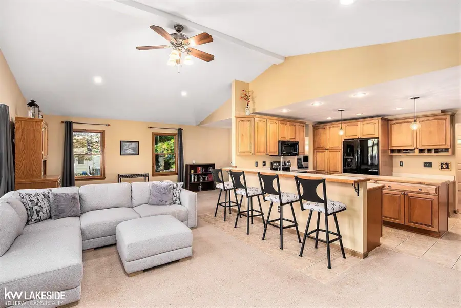 2646 Correll, Lake Orion, MI 48360 - #3