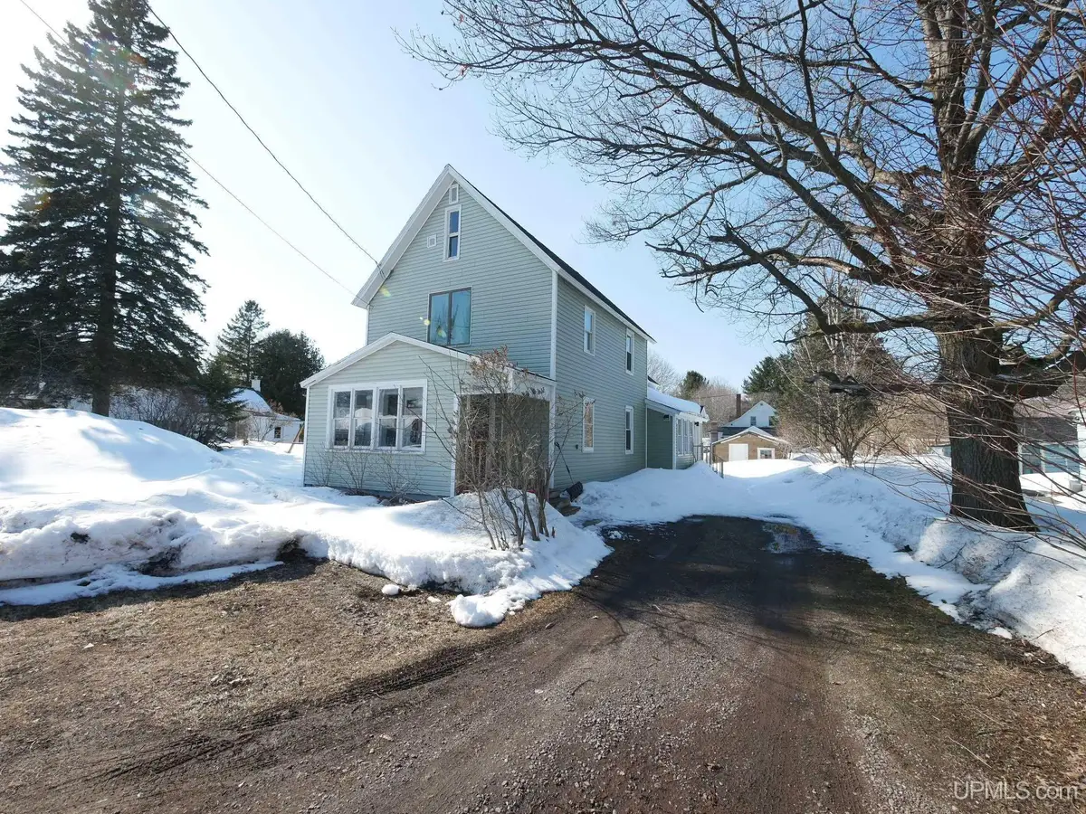 23408 Fir, Dollar Bay, MI 49922 - #1