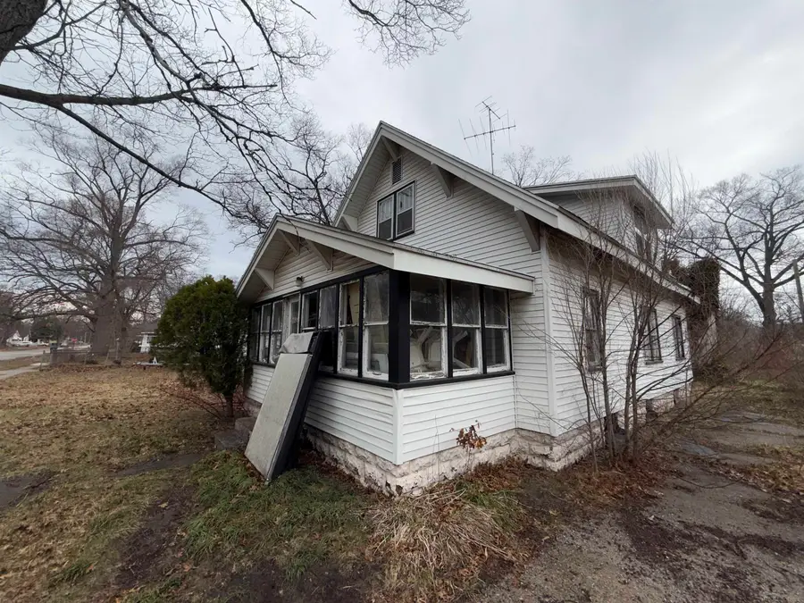 2420 Howden, Muskegon Heights, MI 49444 - #3