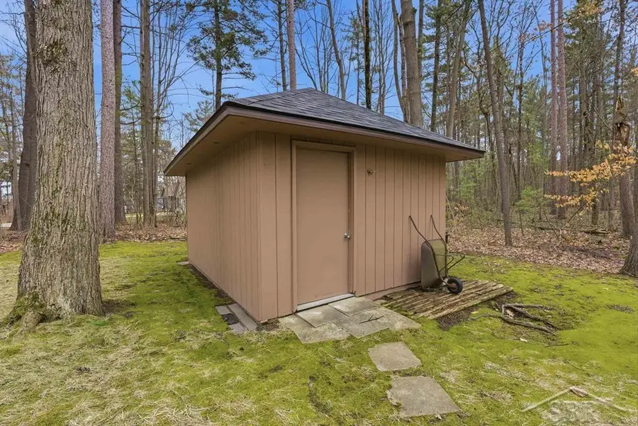 547 W Peterson, Sanford, MI 48657 - #3