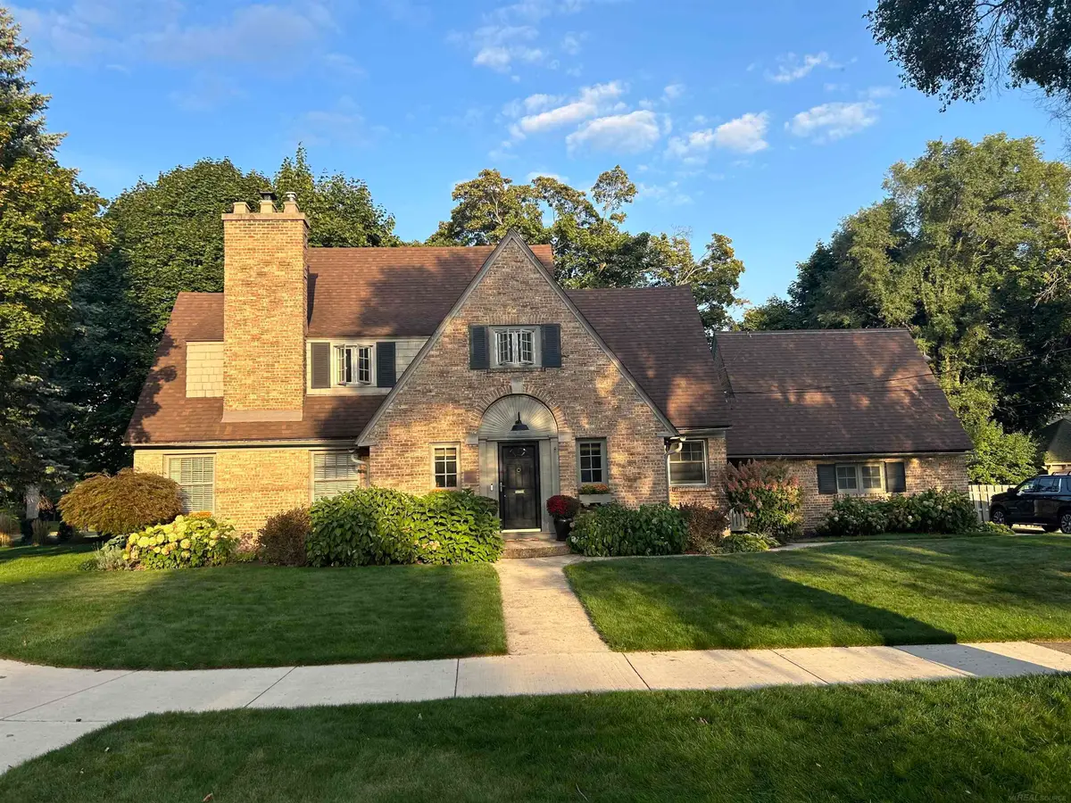 936 Iroquois, Grand Rapids, MI 49506 - #1