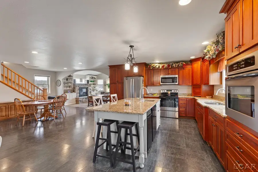 144 Washington Lake, Brooklyn, MI 49230 - #2