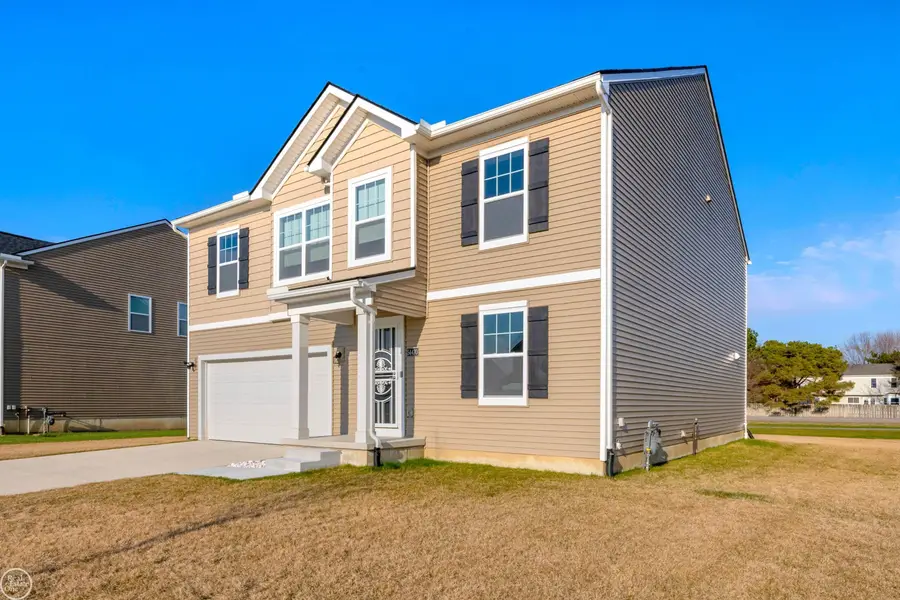 54470 Heron, New Baltimore, MI 48047 - #3