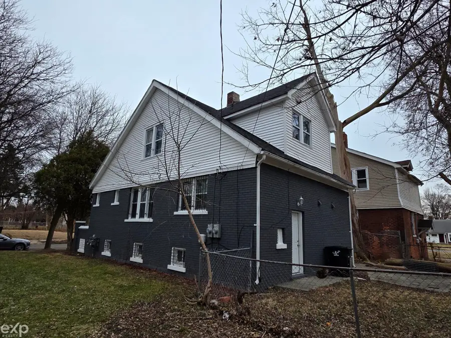 5217 Lakeview, Detroit, MI 48213 - #3