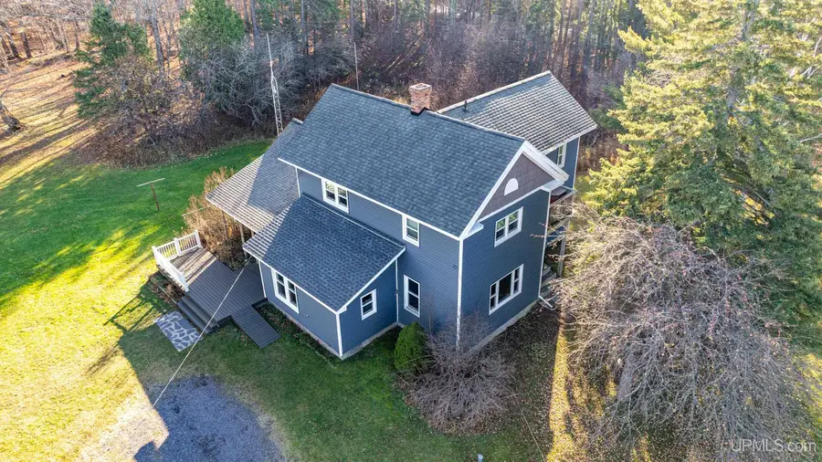 51950 Boston, Hancock, MI 49930 - #3