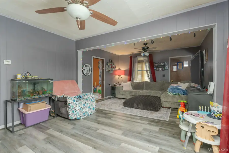 615 Wilson, Iron River, MI 49935 - #3