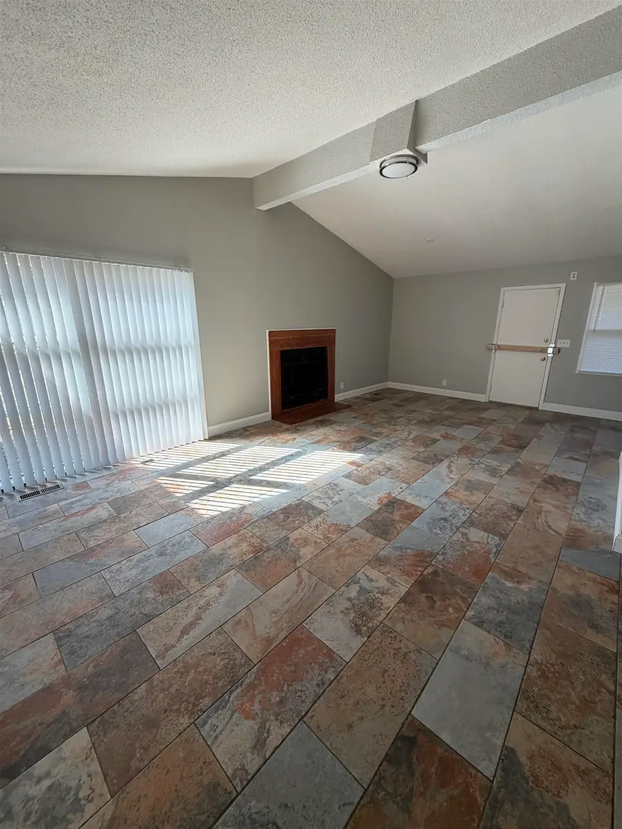 3713 Briarwood, Flint, MI 48507 - #3