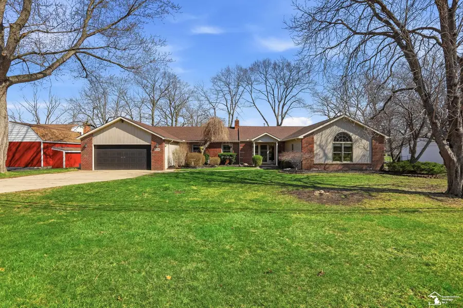 21781 Thorofare, Grosse Ile, MI 48138 - #2