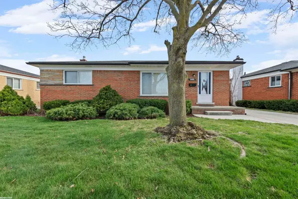 8400 Linda, Warren, MI 48093