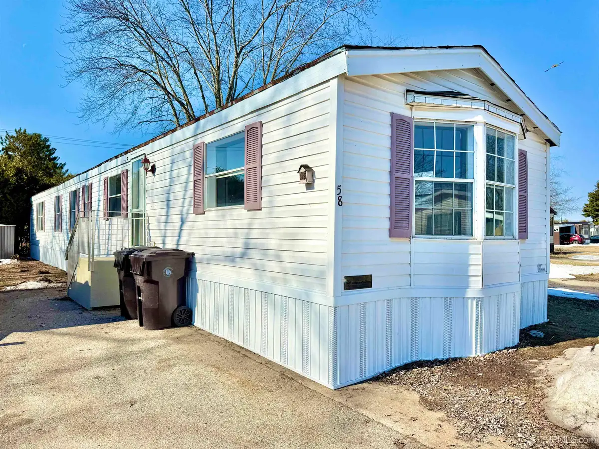 1401 N 23rd Lot 58, Escanaba, MI 49829 - #1