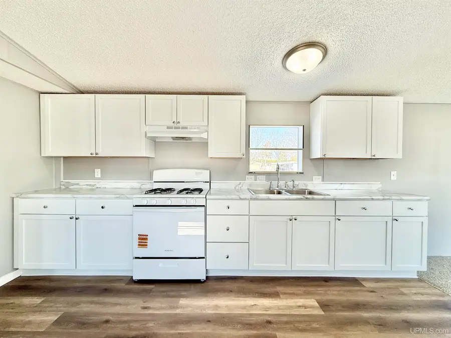 1401 N 23rd Lot 58, Escanaba, MI 49829 - #3