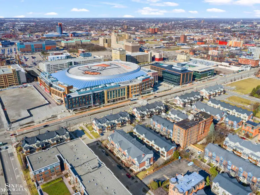 2527 John R, Detroit, MI 48201 - #2