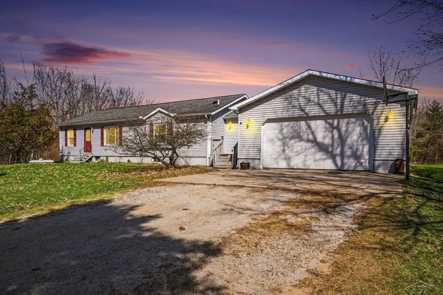 8501 S Raucholz, Saint Charles, MI 48655 - #2