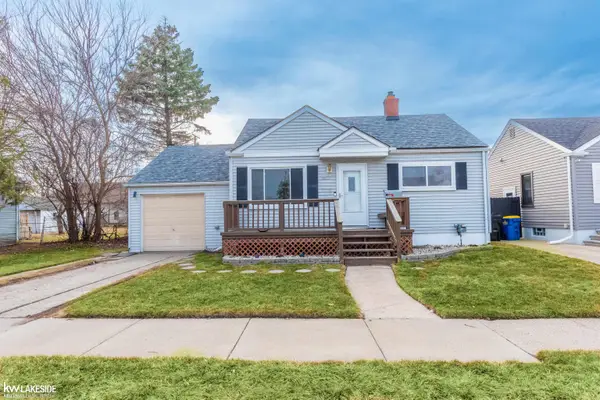 28627 Maple, Roseville, MI 48066