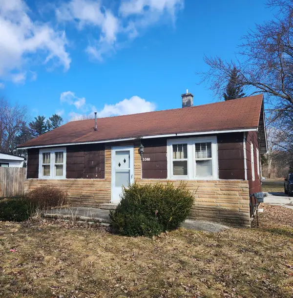 3381 Boy Scout, Bay City, MI 48706