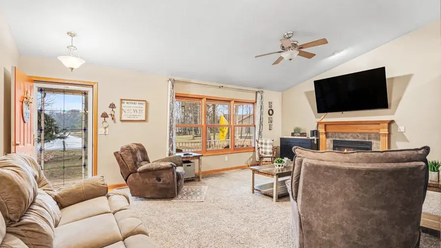 493 S Heathers, Midland, MI 48640 - #3