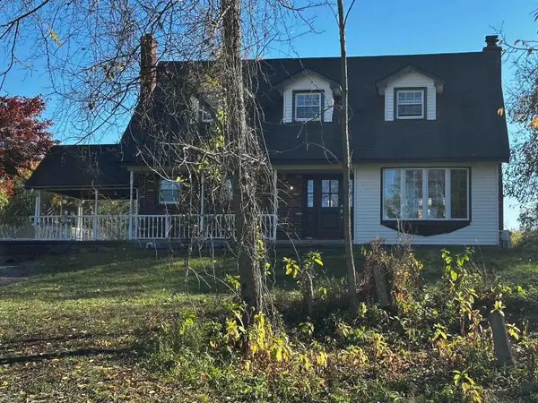 6760 Hunters Creek, Imlay City, MI 48444