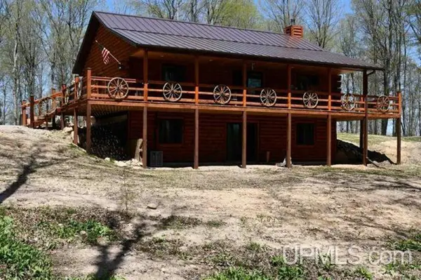 1322 W Northwoods, Hardwood, MI 49834